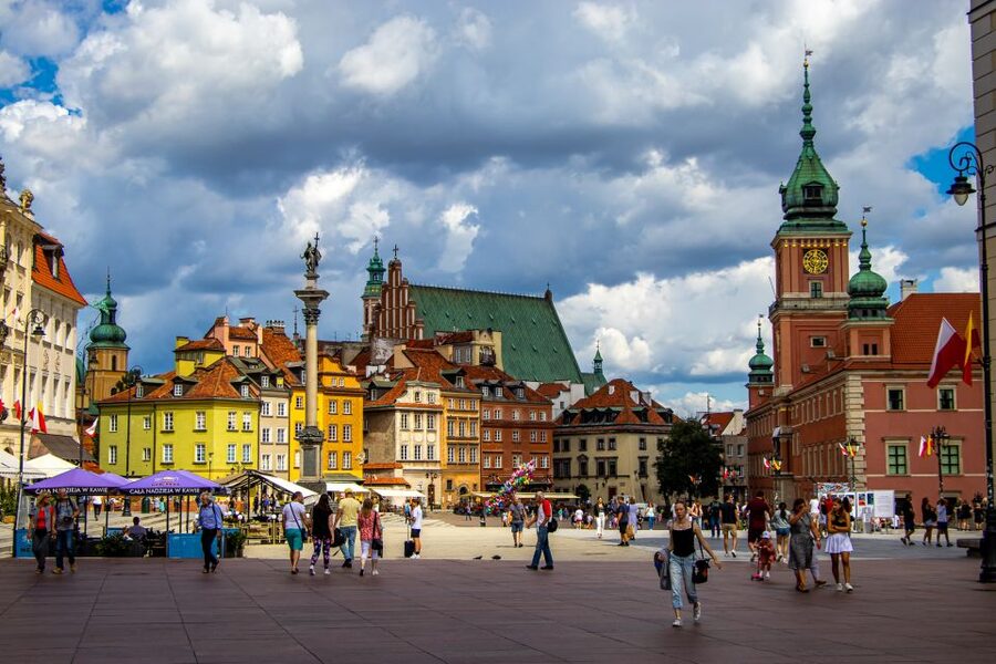 Warsaw: Old Town Highlights Walking Tour in English - Key points at a glance