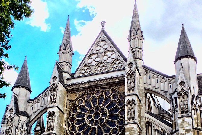 Westminster Guided Walking Tour with Abbey Entry - How much walking, waiting, and pacing to expect