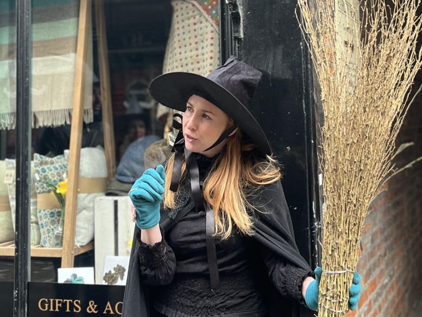 York: Witches and History Old Town Walking Tour - Shambles Market and the final stretch