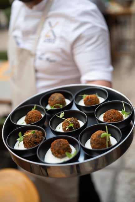 Zadar: Food Tasting & Old Town Walking Tour - What makes this Zadar food tour special