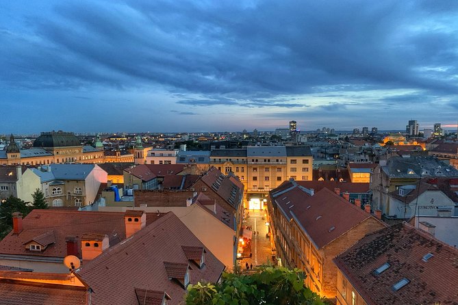 Zagreb Unveiled: Private walking tour with a local guide - Ban Josip Jelacic Square and the Mandusevac Fountain