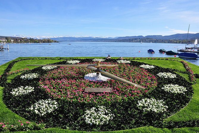 Zurich Walking Tour With Cruise and Aerial Cable Car - How Much Walking and Transport to Expect